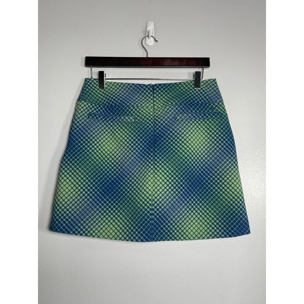 NIKE Golf Dri-FIT Skort Size 6 Green Blue Athletic Skirt Active‎ Performance